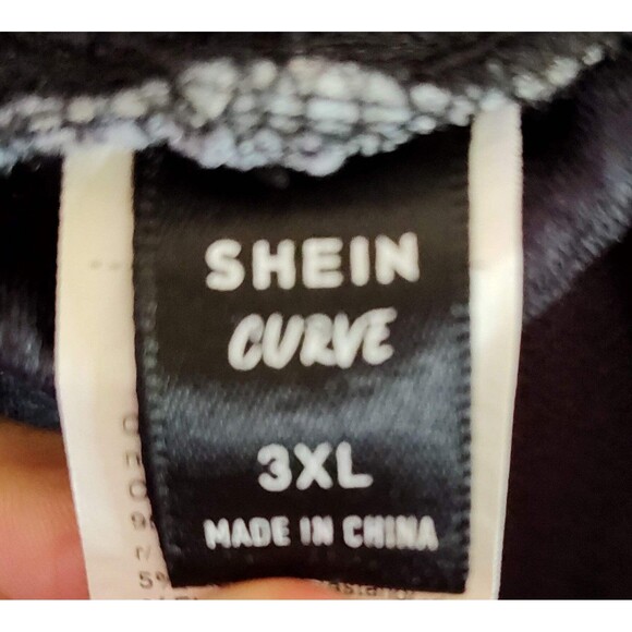 Shein Curve Black Pants with White Hearts - size 3XL - Picture 2 of 2